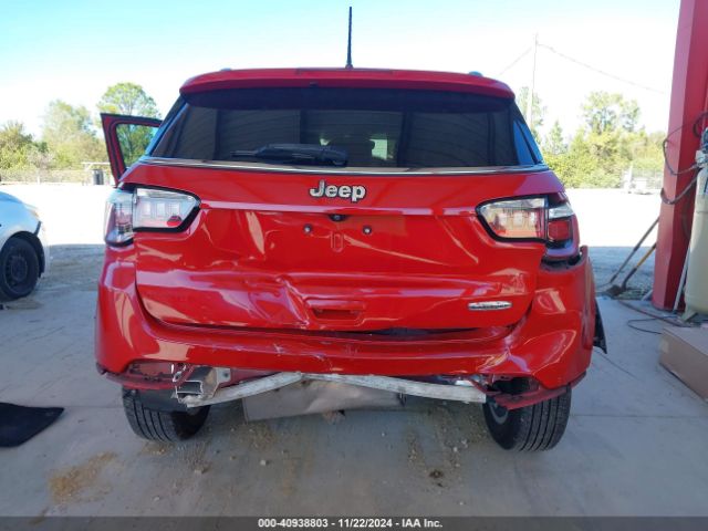 Photo 5 VIN: 3C4NJCBB8KT652633 - JEEP COMPASS 