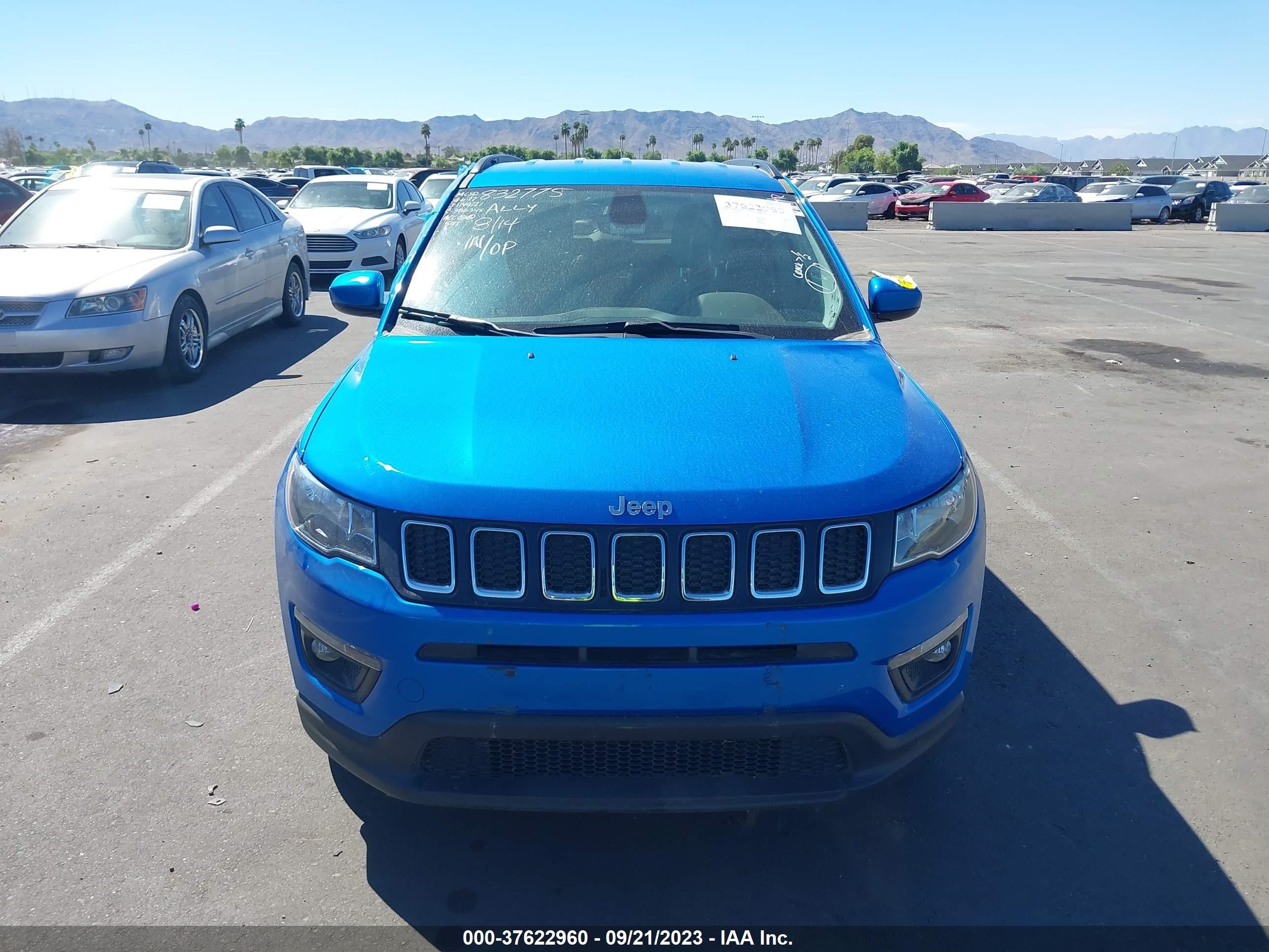 Photo 11 VIN: 3C4NJCBB8KT832775 - JEEP COMPASS 