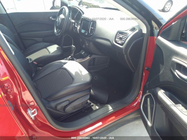 Photo 4 VIN: 3C4NJCBB8LT129405 - JEEP COMPASS 