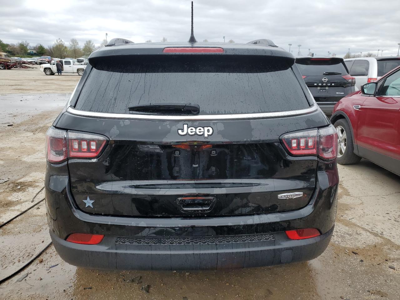 Photo 5 VIN: 3C4NJCBB8NT109576 - JEEP COMPASS 