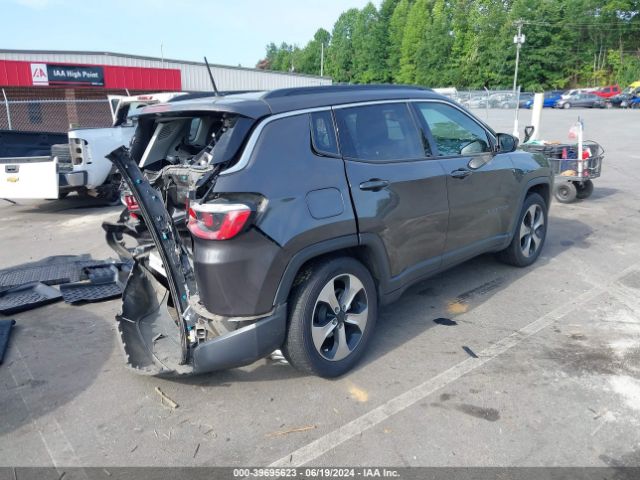 Photo 3 VIN: 3C4NJCBB9JT166279 - JEEP COMPASS 