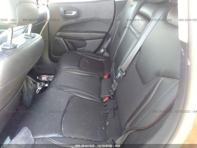 Photo 7 VIN: 3C4NJCBB9JT233639 - JEEP COMPASS 