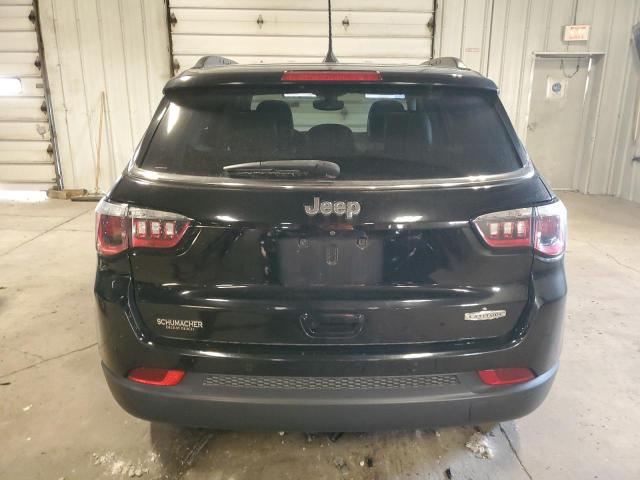 Photo 5 VIN: 3C4NJCBB9JT268181 - JEEP COMPASS 