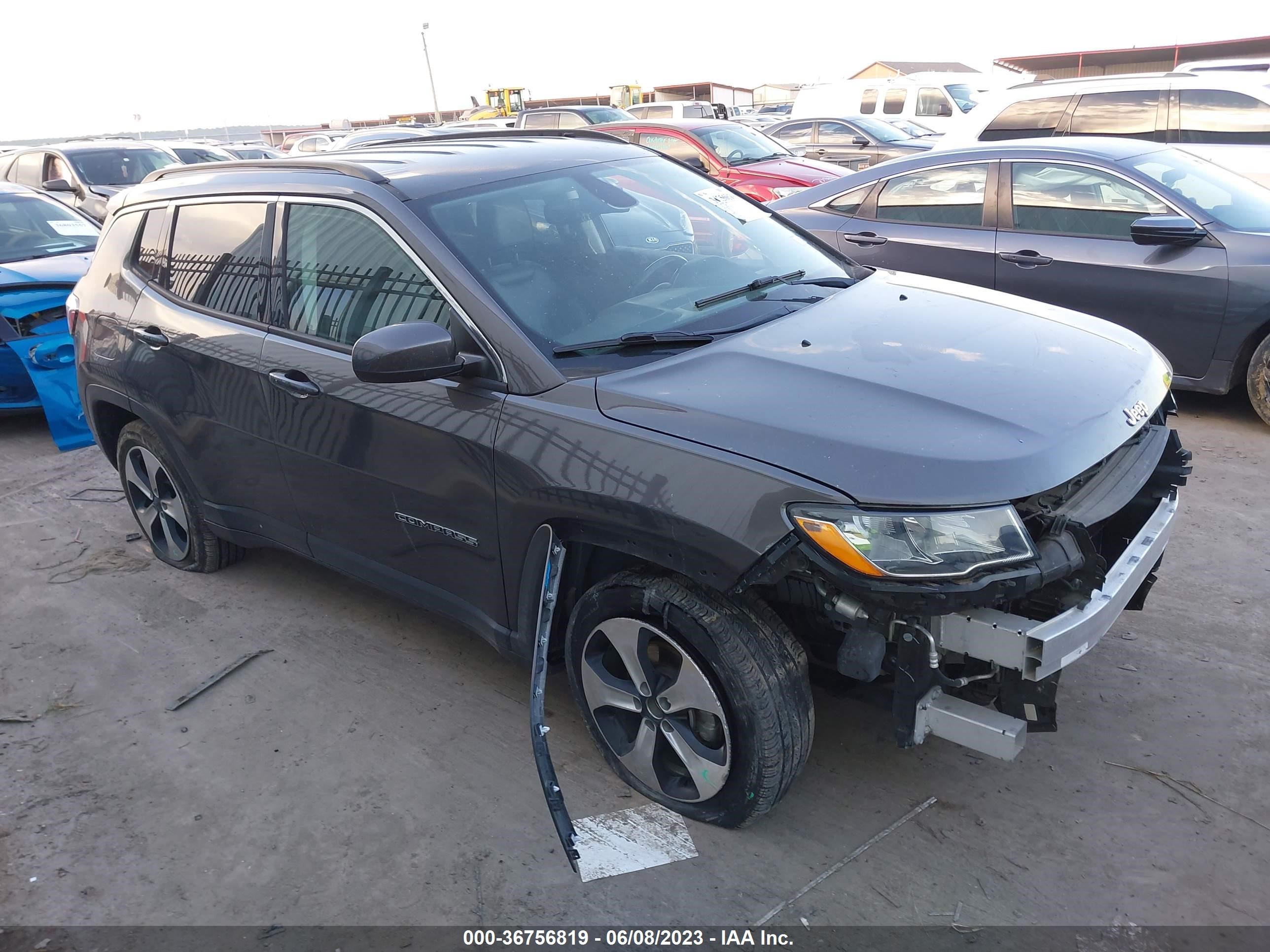 Photo 0 VIN: 3C4NJCBB9JT286776 - JEEP COMPASS 