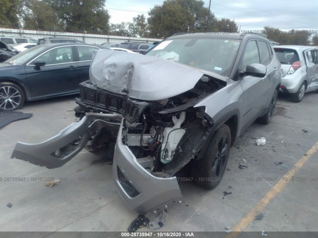 Photo 1 VIN: 3C4NJCBB9JT300370 - JEEP COMPASS 