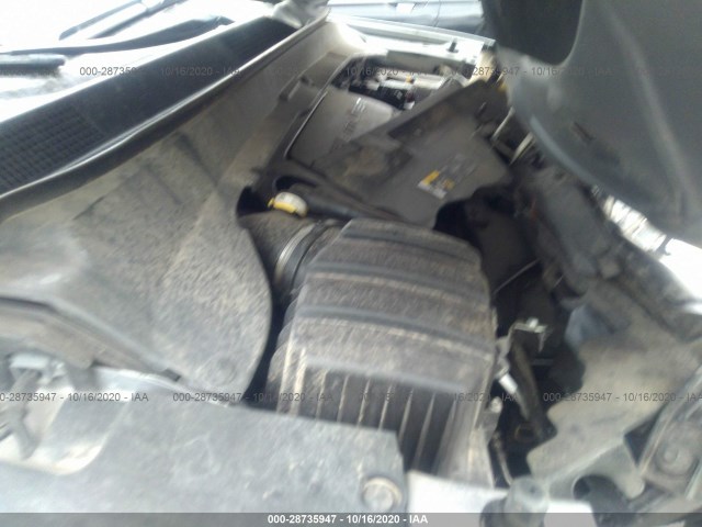 Photo 9 VIN: 3C4NJCBB9JT300370 - JEEP COMPASS 