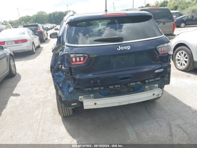 Photo 5 VIN: 3C4NJCBB9JT359032 - JEEP COMPASS 