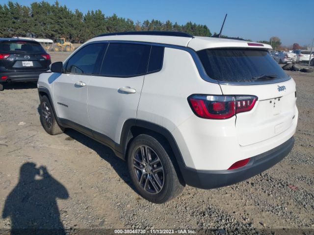 Photo 2 VIN: 3C4NJCBB9KT706196 - JEEP COMPASS 