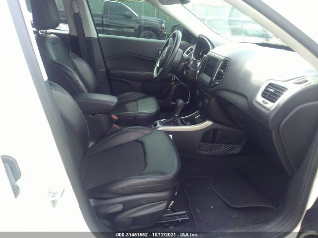 Photo 4 VIN: 3C4NJCBB9LT225138 - JEEP COMPASS 