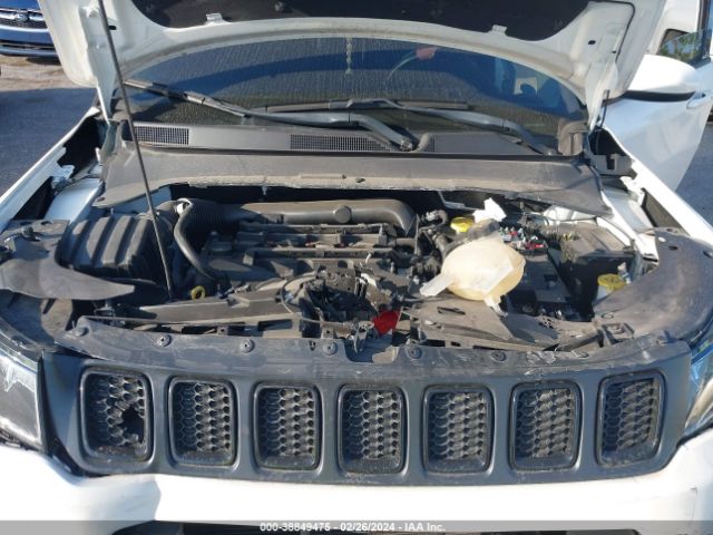 Photo 9 VIN: 3C4NJCBB9MT538997 - JEEP COMPASS 