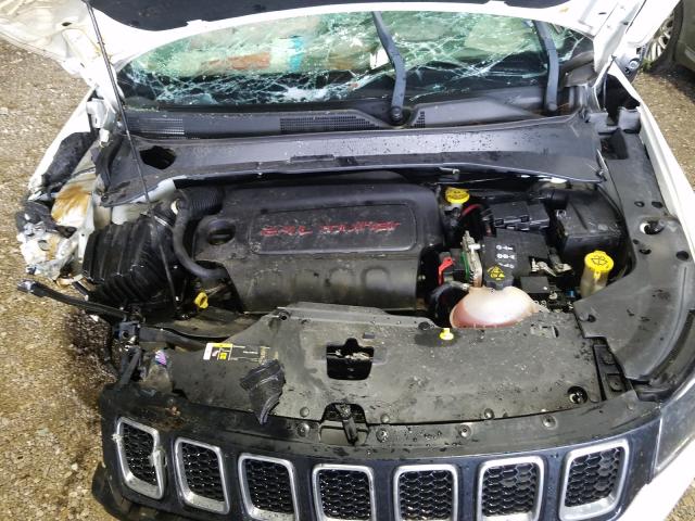 Photo 6 VIN: 3C4NJCBBXHT632974 - JEEP COMPASS LA 