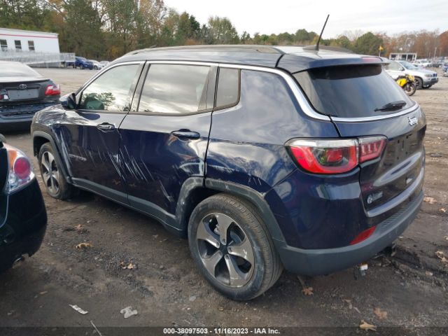 Photo 2 VIN: 3C4NJCBBXJT125501 - JEEP COMPASS 