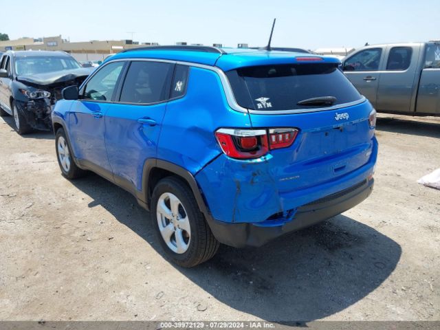 Photo 2 VIN: 3C4NJCBBXKT636322 - JEEP COMPASS 