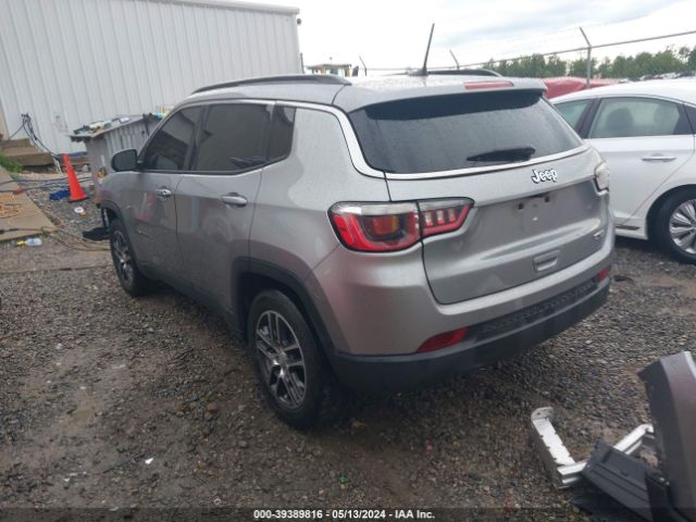 Photo 2 VIN: 3C4NJCBBXKT649619 - JEEP COMPASS 