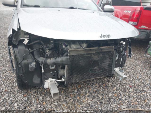 Photo 5 VIN: 3C4NJCBBXKT649619 - JEEP COMPASS 