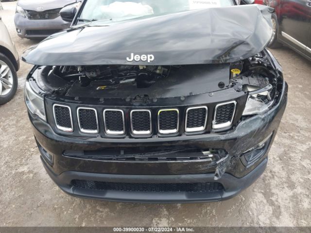 Photo 5 VIN: 3C4NJCBBXKT762955 - JEEP COMPASS 