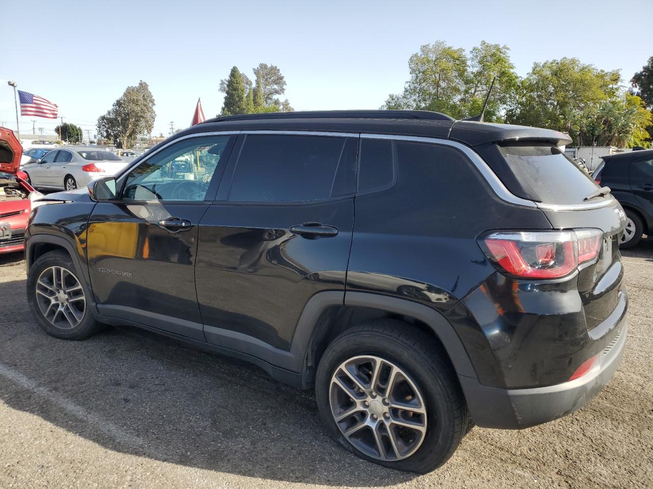 Photo 1 VIN: 3C4NJCBBXKT796703 - JEEP COMPASS 