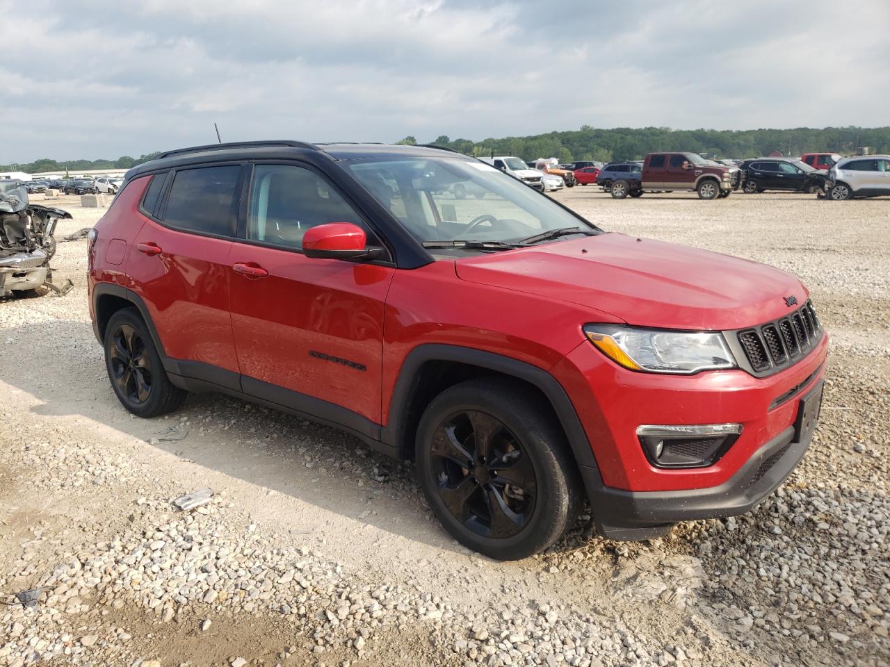 Photo 3 VIN: 3C4NJCBBXLT257452 - JEEP COMPASS 