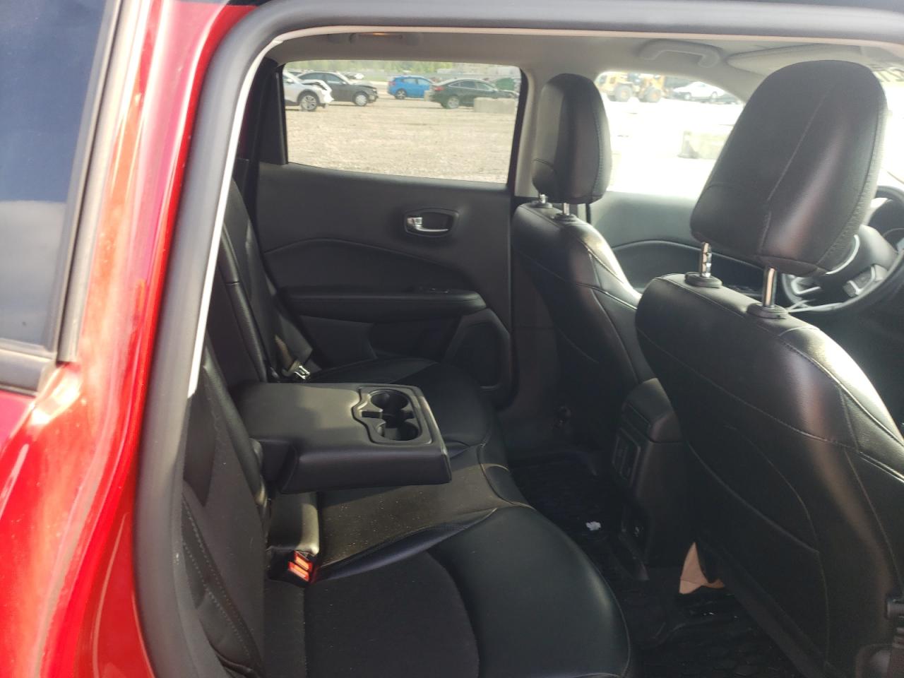 Photo 9 VIN: 3C4NJCBBXLT257452 - JEEP COMPASS 