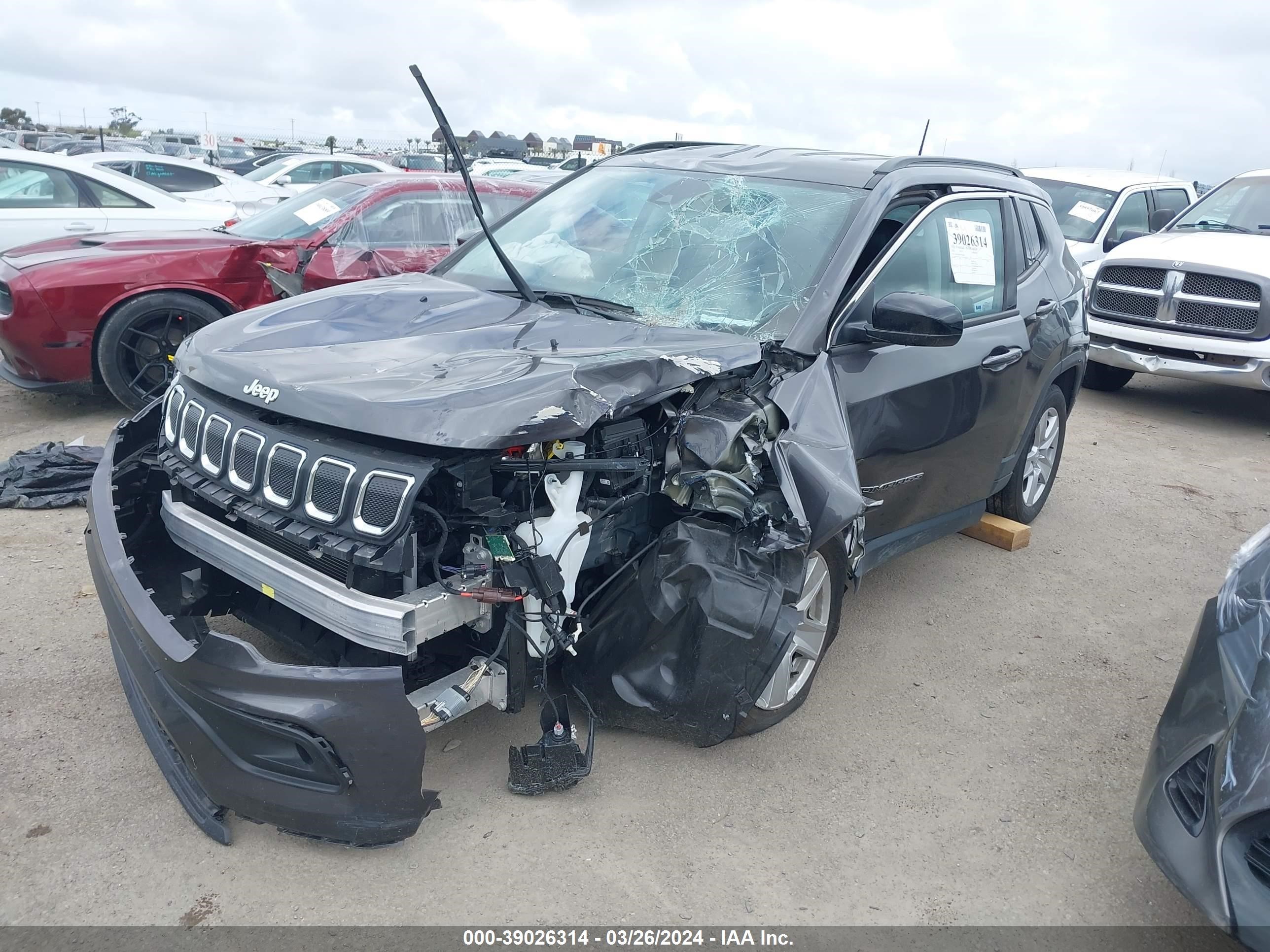 Photo 1 VIN: 3C4NJCBBXNT182481 - JEEP COMPASS 