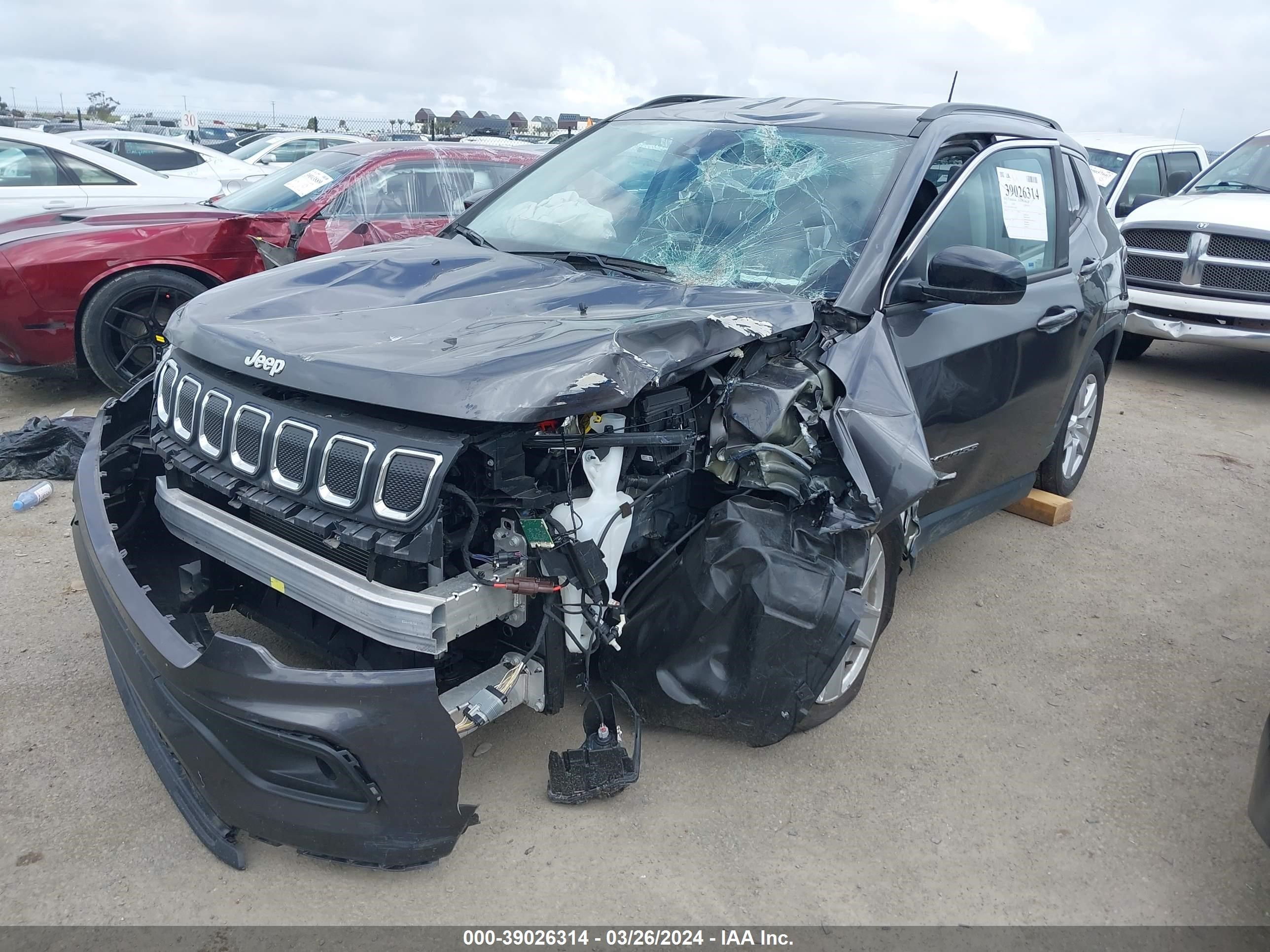 Photo 5 VIN: 3C4NJCBBXNT182481 - JEEP COMPASS 