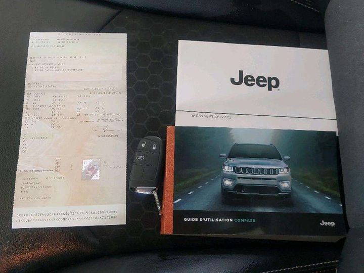 Photo 16 VIN: 3C4NJCBS5JT214537 - JEEP COMPASS 