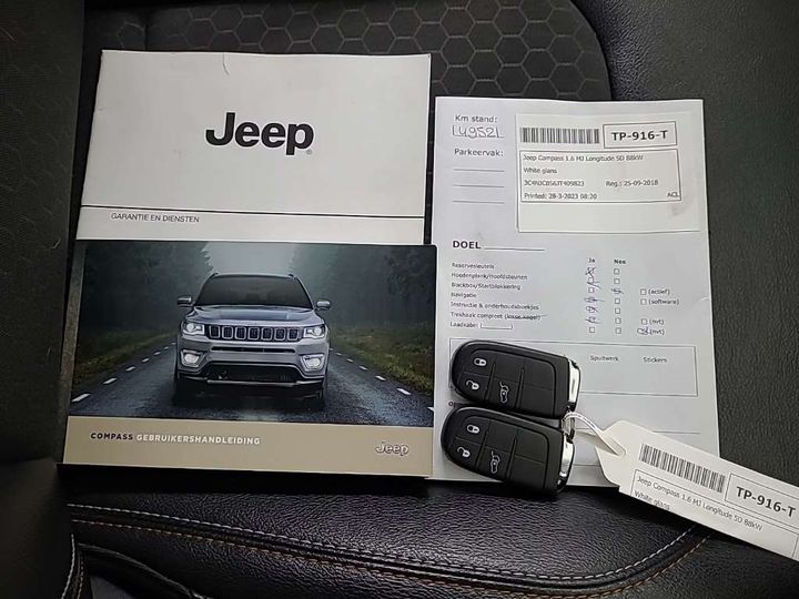 Photo 13 VIN: 3C4NJCBS6JT409823 - JEEP COMPASS 