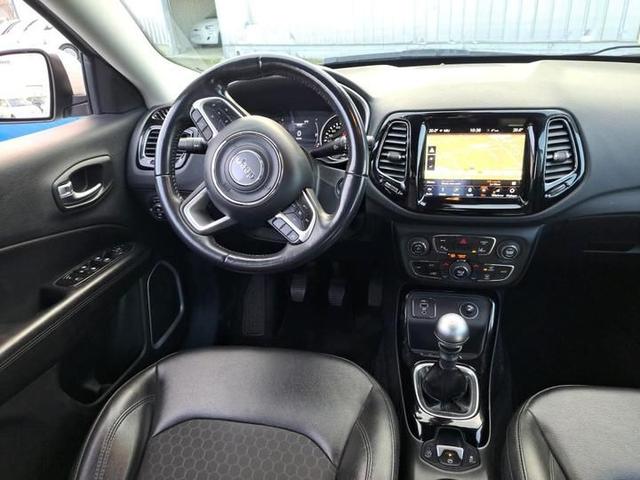 Photo 5 VIN: 3C4NJCBSXKT808509 - 6 JEEP COMPASS 