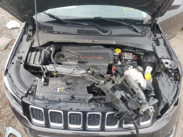 Photo 6 VIN: 3C4NJCCB0JT502951 - JEEP COMPASS 