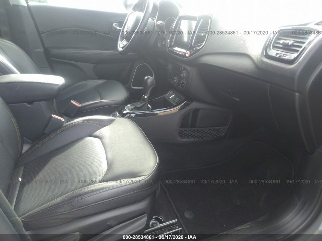 Photo 4 VIN: 3C4NJCCB2LT122707 - JEEP COMPASS 