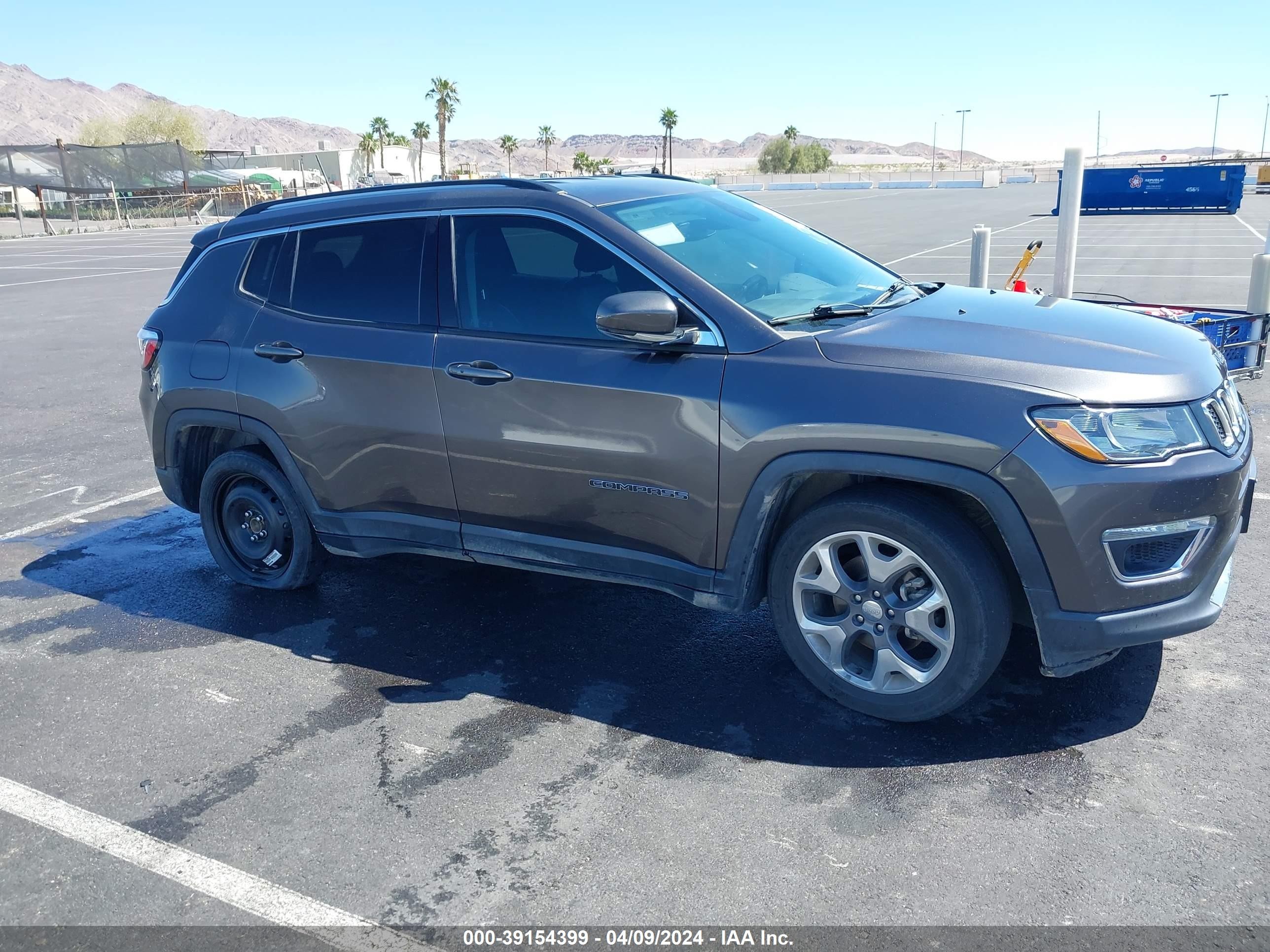 Photo 12 VIN: 3C4NJCCB2LT154556 - JEEP COMPASS 