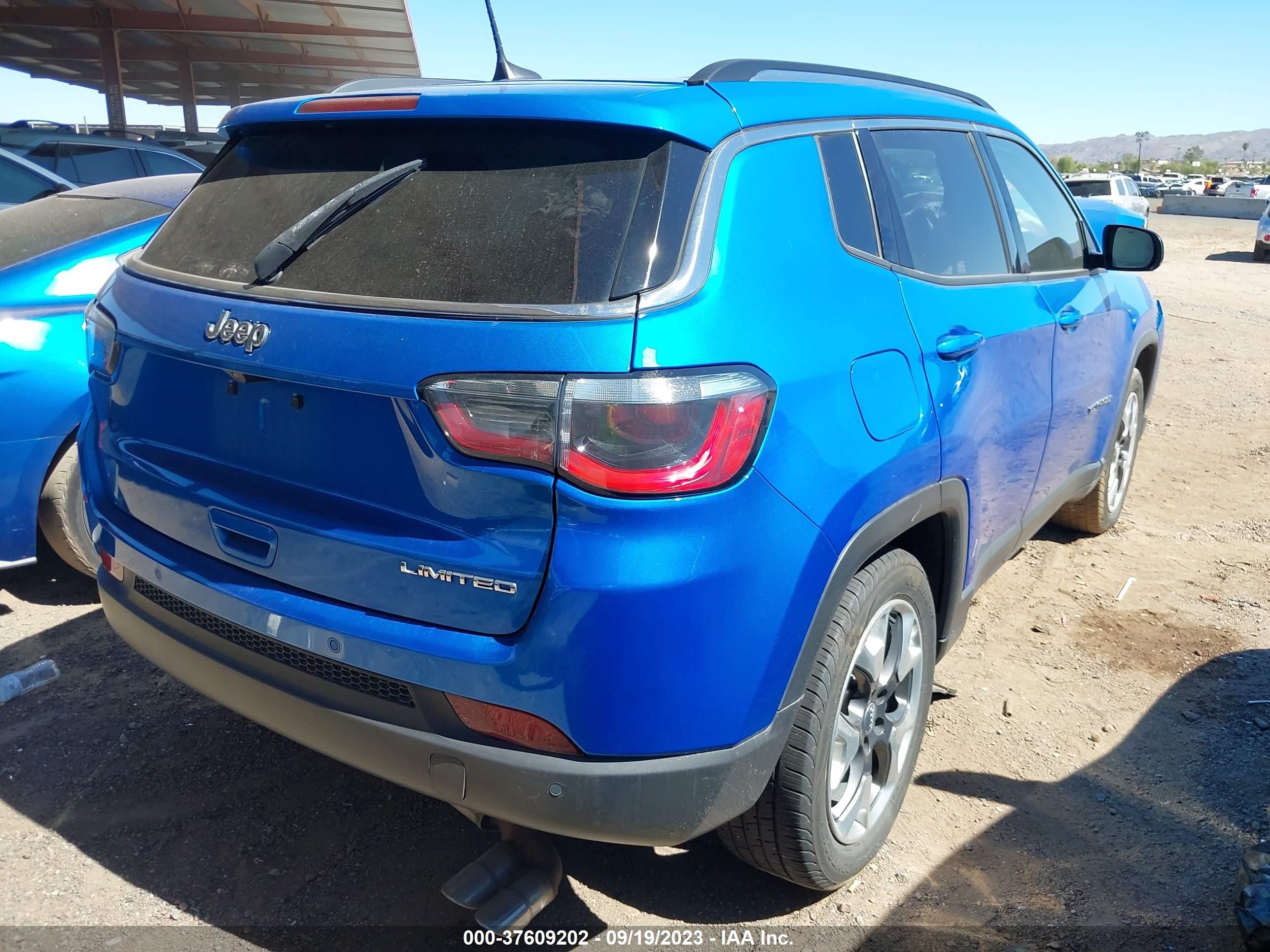 Photo 3 VIN: 3C4NJCCB3JT406165 - JEEP COMPASS 