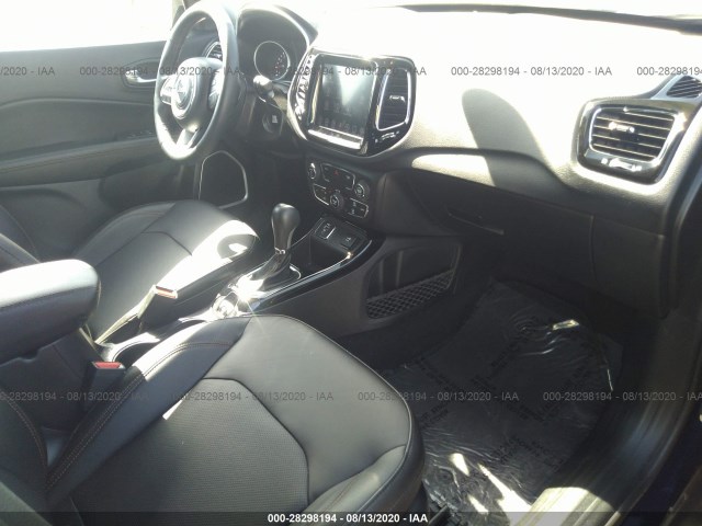 Photo 4 VIN: 3C4NJCCB3LT187579 - JEEP COMPASS 