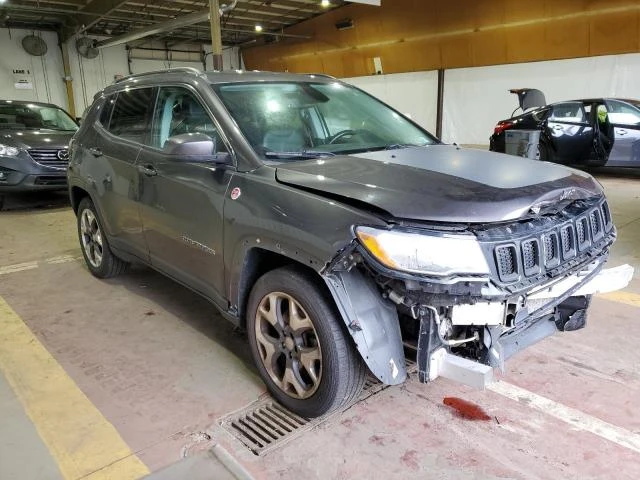 Photo 3 VIN: 3C4NJCCB6KT802382 - JEEP COMPASS LI 