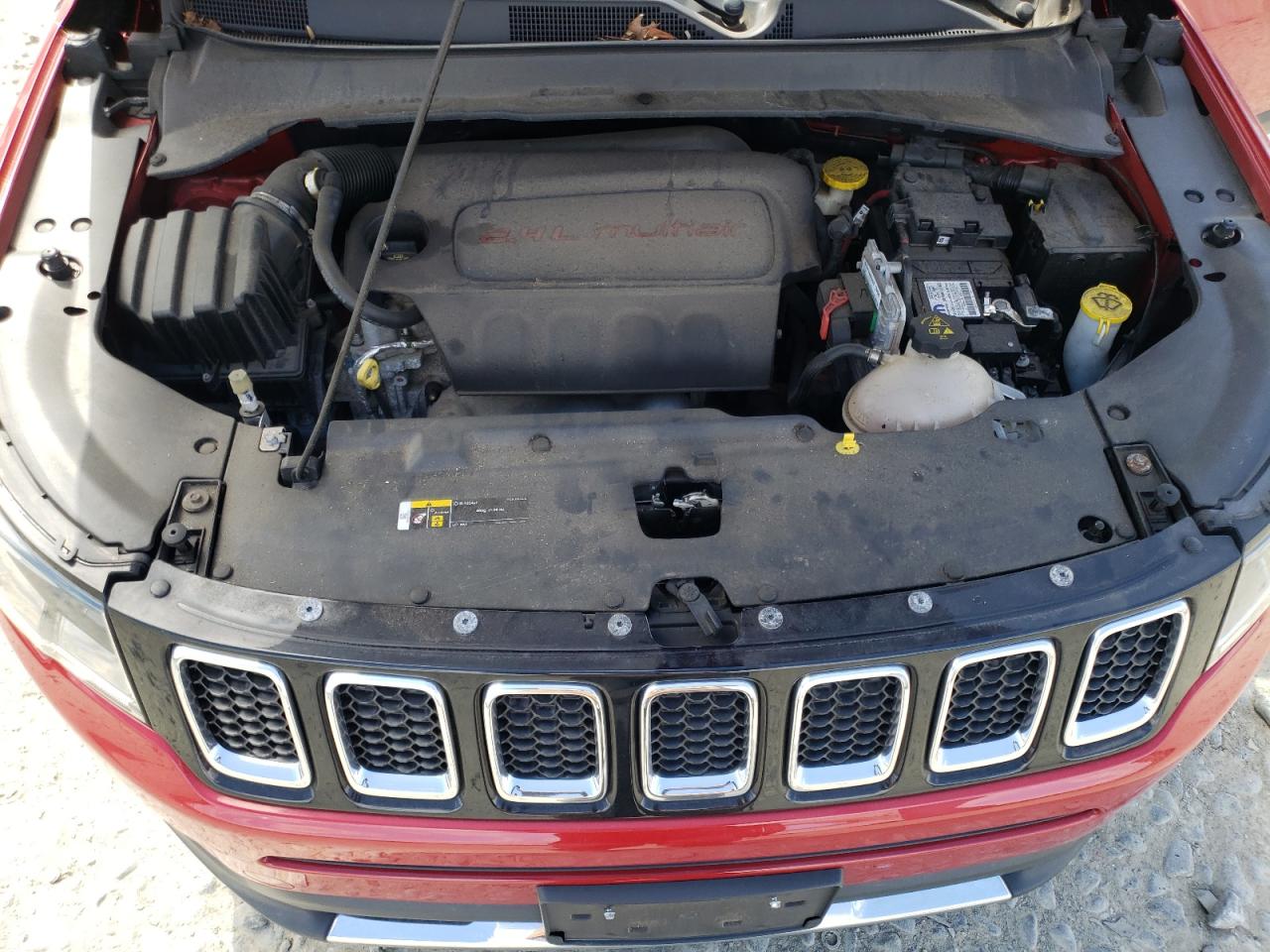 Photo 11 VIN: 3C4NJCCB7JT248462 - JEEP COMPASS 