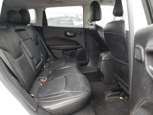 Photo 5 VIN: 3C4NJCCB7JT411403 - JEEP COMPASS 