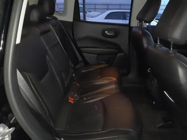 Photo 5 VIN: 3C4NJCCB7KT667204 - JEEP COMPASS LI 