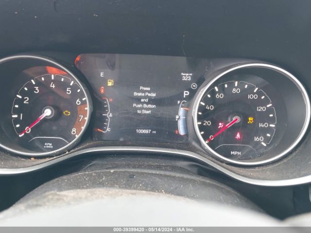 Photo 6 VIN: 3C4NJCCB9KT782113 - JEEP COMPASS 