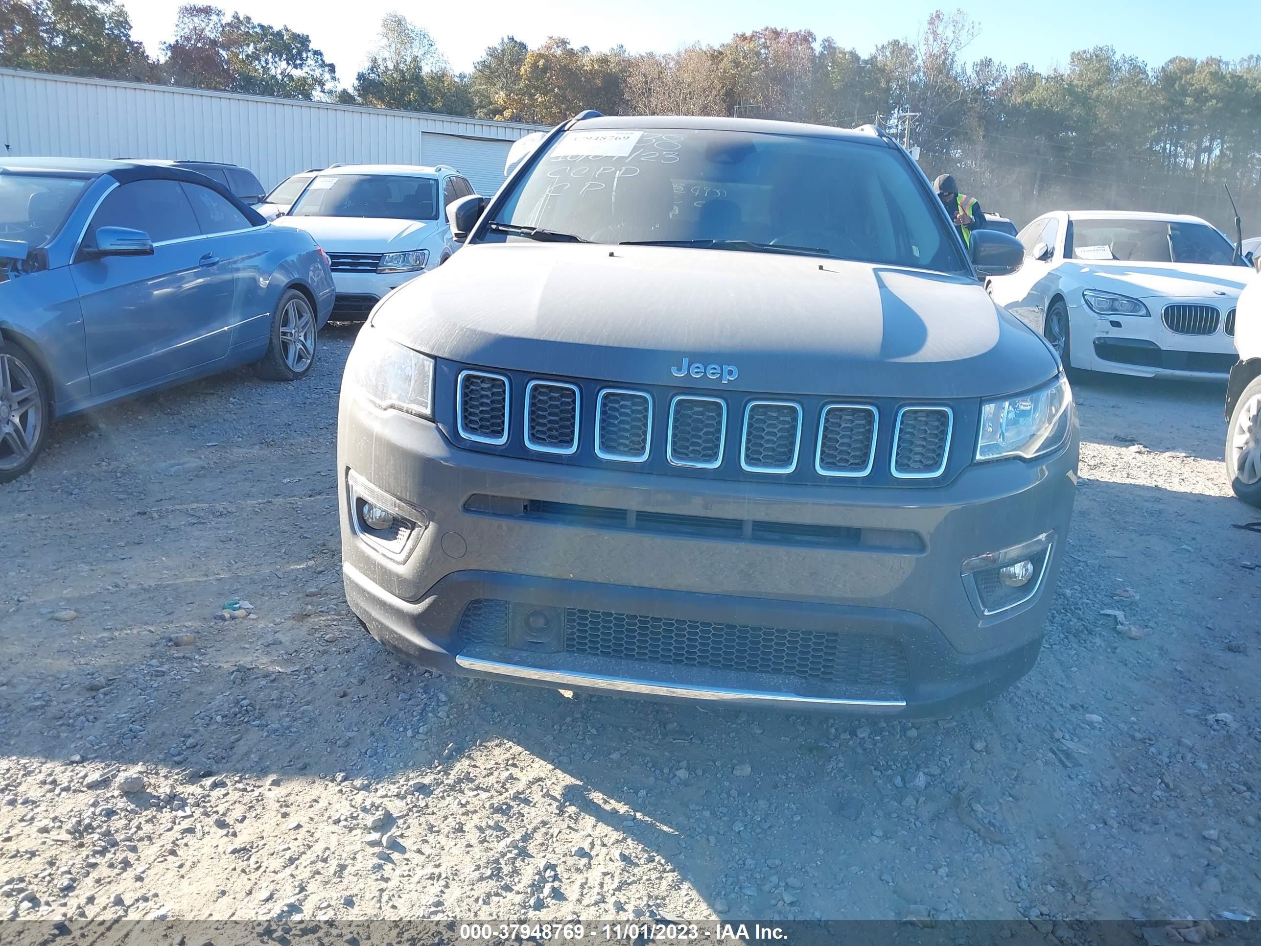 Photo 11 VIN: 3C4NJCCB9MT593738 - JEEP COMPASS 