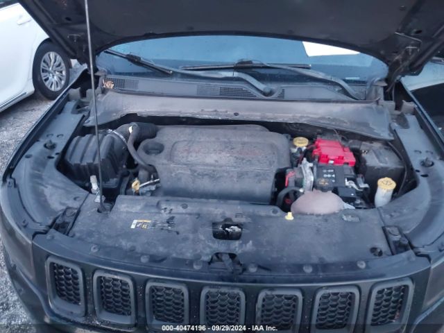 Photo 9 VIN: 3C4NJCCBXKT815474 - JEEP COMPASS 