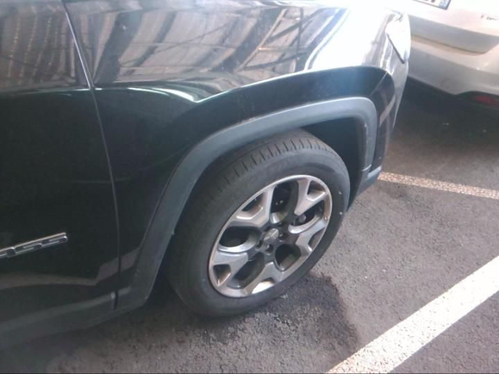 Photo 7 VIN: 3C4NJCCH1KT793370 - JEEP COMPASS 