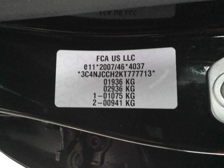 Photo 8 VIN: 3C4NJCCH2KT777713 - JEEP COMPASS 