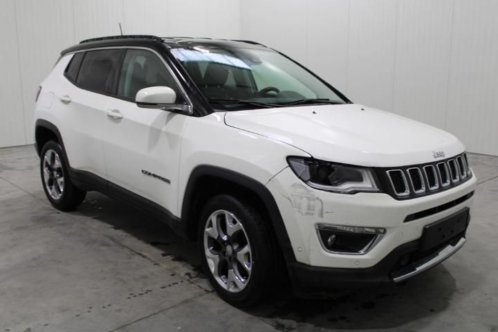 Photo 2 VIN: 3C4NJCCH9JT224183 - JEEP COMPASS SUV 