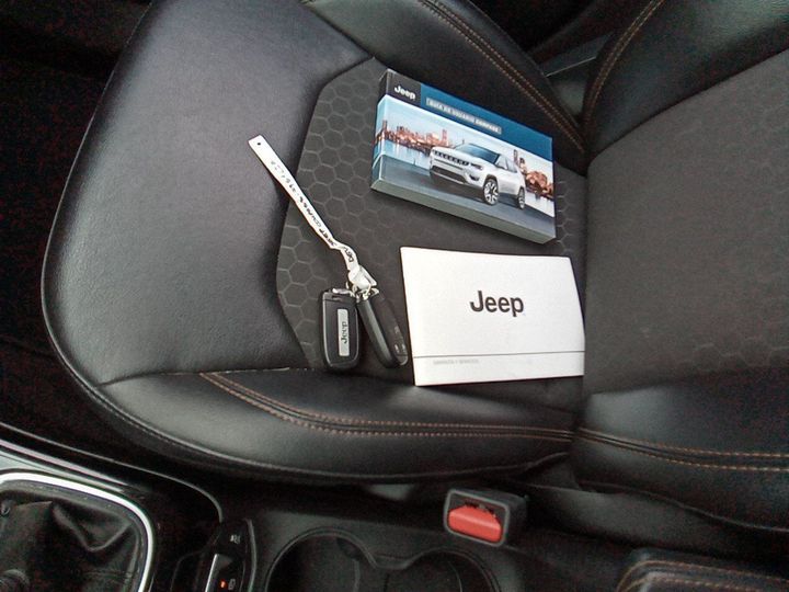 Photo 5 VIN: 3C4NJCCS0LT152286 - JEEP COMPASS 