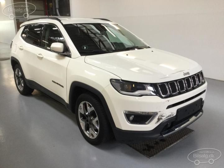 Photo 10 VIN: 3C4NJCCS1KT714758 - JEEP COMPASS SUV 