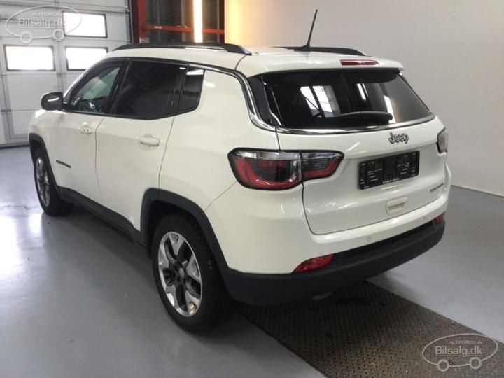 Photo 18 VIN: 3C4NJCCS1KT714758 - JEEP COMPASS SUV 