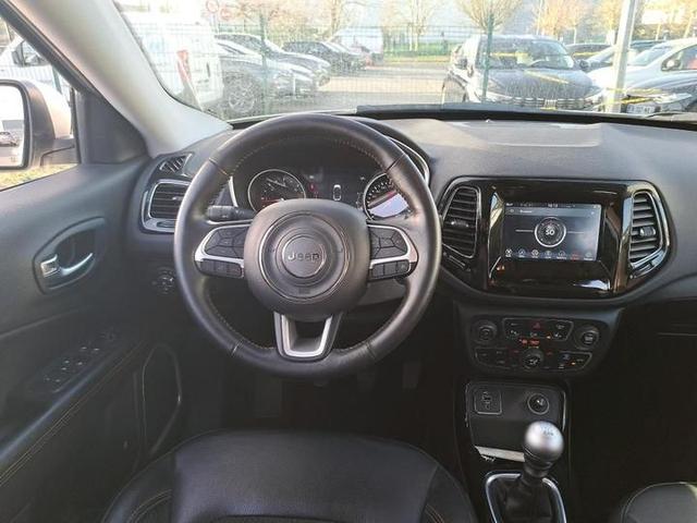 Photo 7 VIN: 3C4NJCCS6KT621704 - 6 JEEP COMPASS 