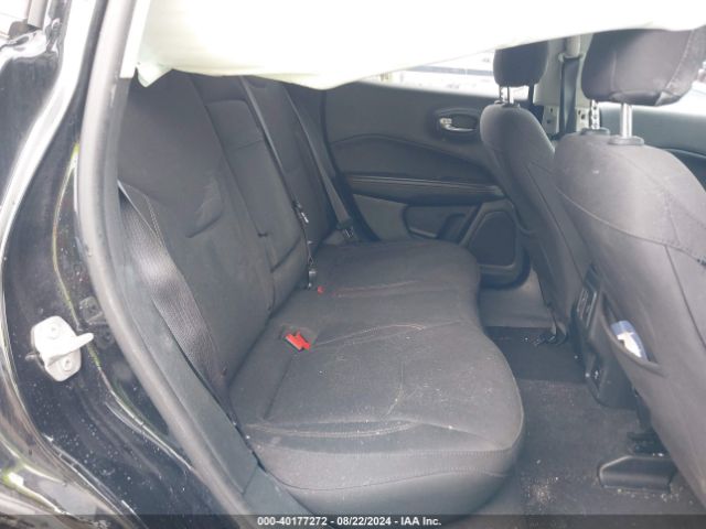 Photo 7 VIN: 3C4NJDAB0JT213531 - JEEP COMPASS 