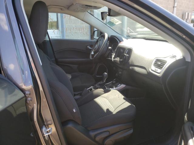 Photo 4 VIN: 3C4NJDAB0JT350601 - JEEP COMPASS 