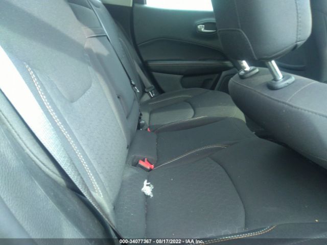 Photo 7 VIN: 3C4NJDAB0KT802788 - JEEP COMPASS 